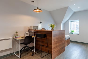 1 bed studio, 40-41 High Street, Englefield Green, Egham, TW209DP - Image 5